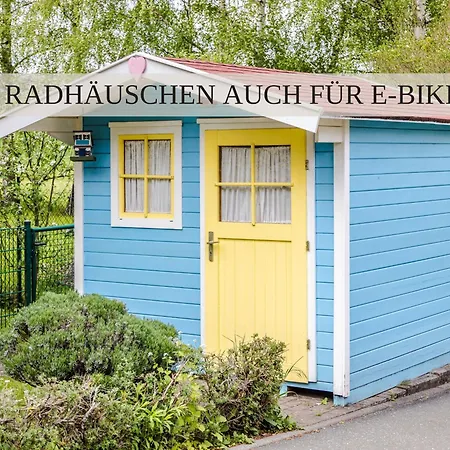 公寓 Haus Krabbe, 10, Naehe Bremerhaven, Fuer 1-2 Personen, 2 Schlafzimmer, Einzelbetten, Zweite Etage, Zentral Gelegen, Bis Zu 2 Hunden Kostenfrei Willkommen 弗雷门